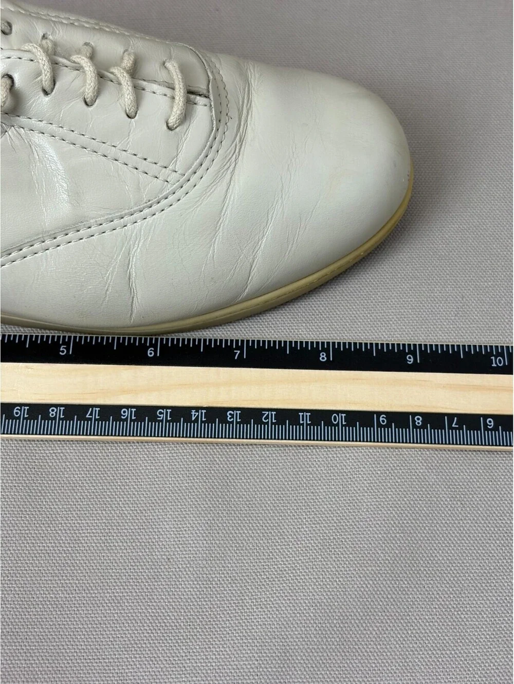 SAS Classic Womens 6 M White Leather Comfort Walking Shoes Made in USA Lace Up